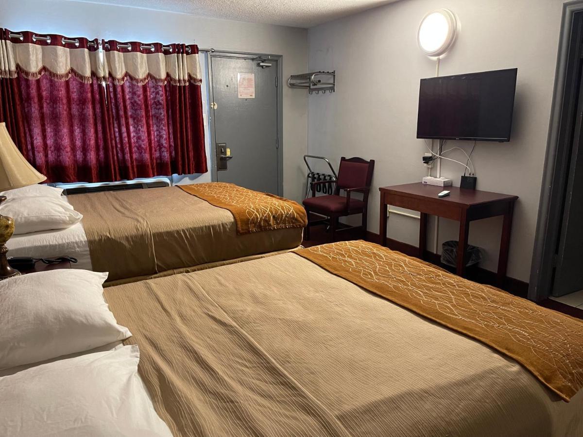 Liberty Inn Bowmanville Eksteriør billede