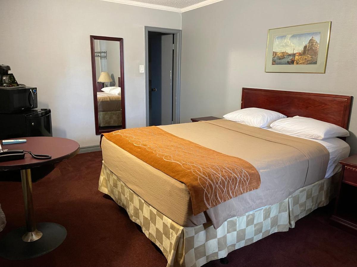 Liberty Inn Bowmanville Eksteriør billede